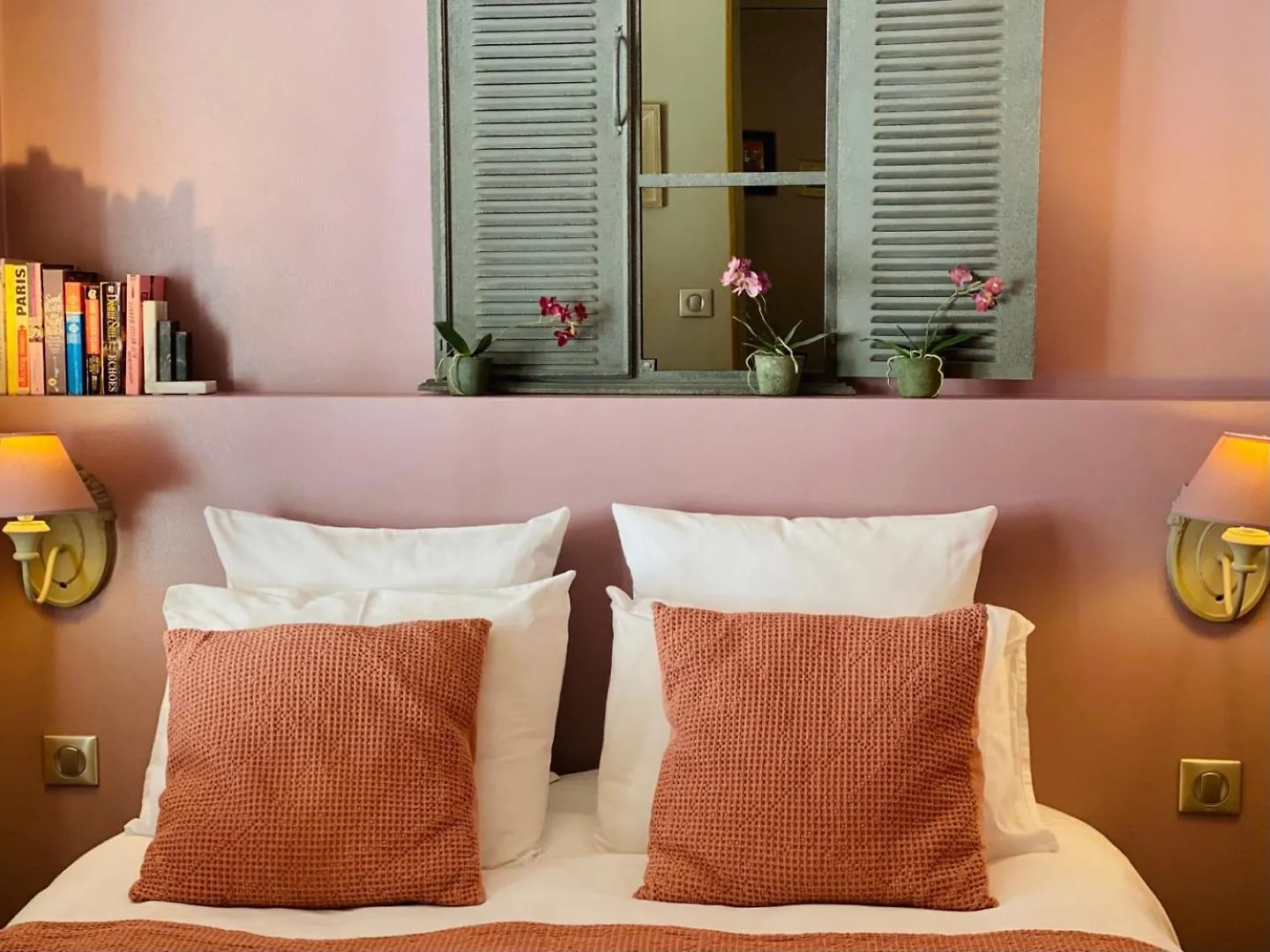 Panzió Camparis - B&B - Chambre D'Hotes