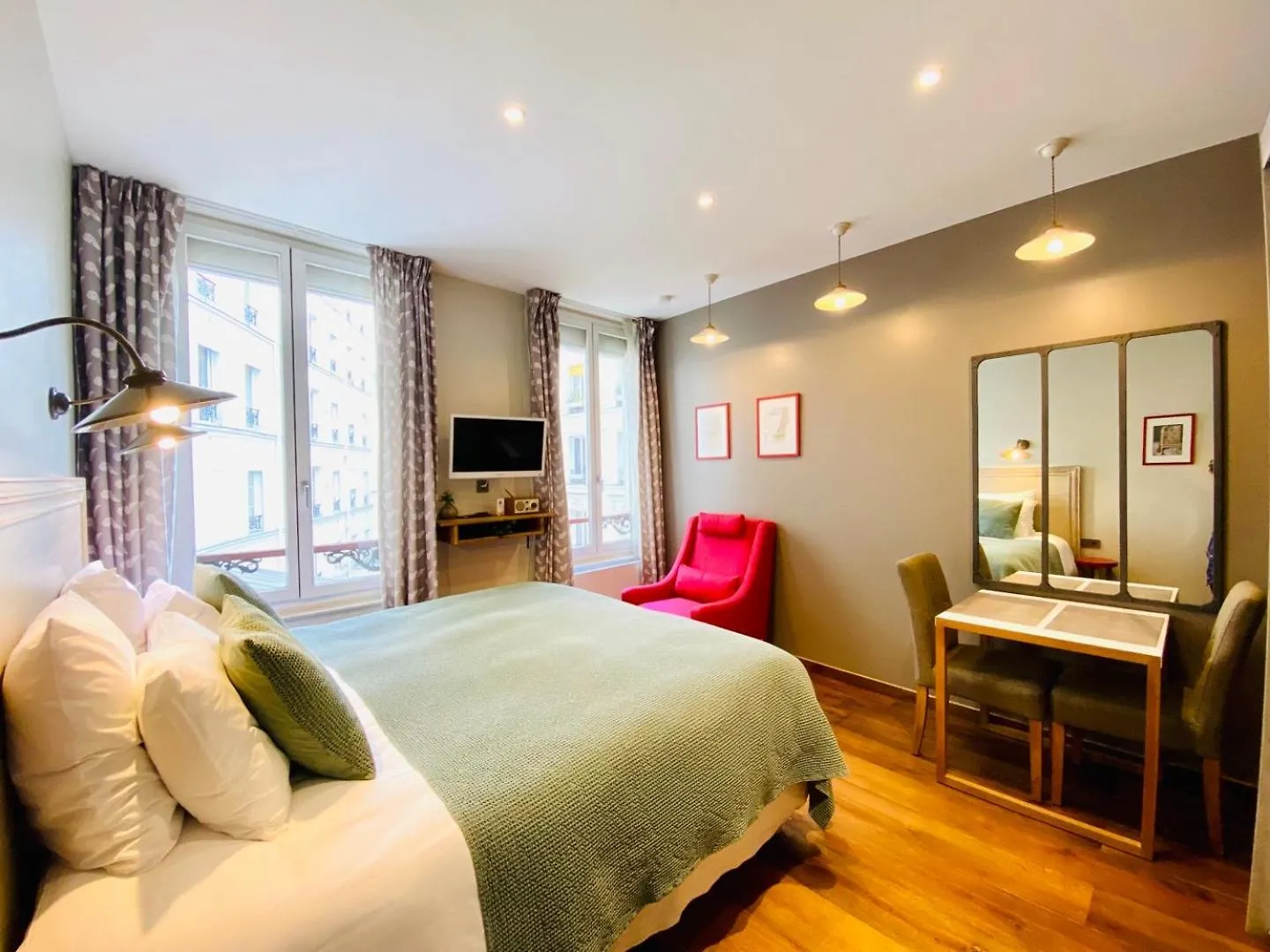 Panzió Camparis - B&B - Chambre D'Hotes Franciaország